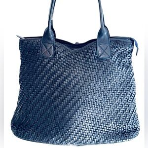 ANTONIO VALERIA 100% Columbian Washed Woven Leather Shoulder/Tote Bag - EUC